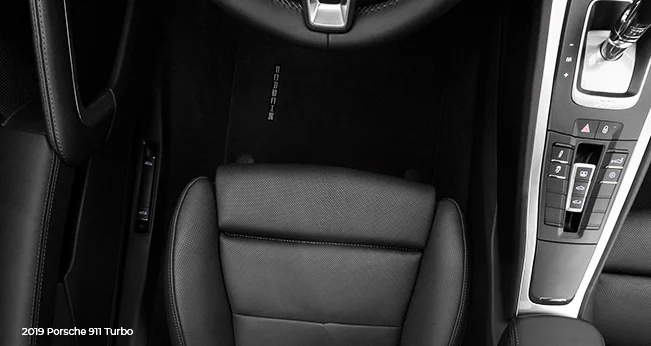 2019 Porsche 911: Front Seat | CarMax