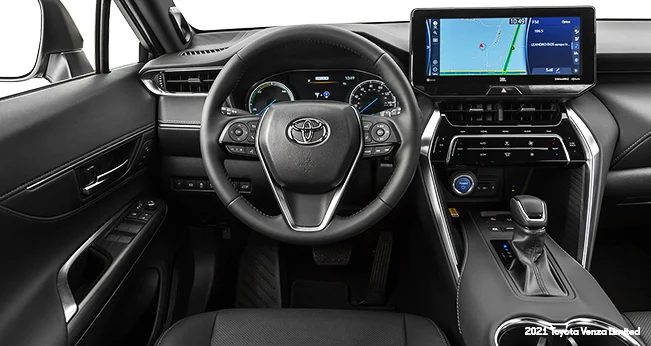 Toyota Venza Review: Dashboard | CarMax