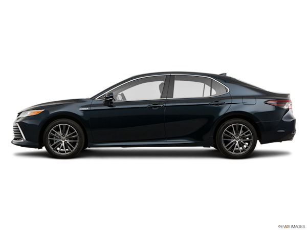 2021 Toyota Camry Hybrid XLE