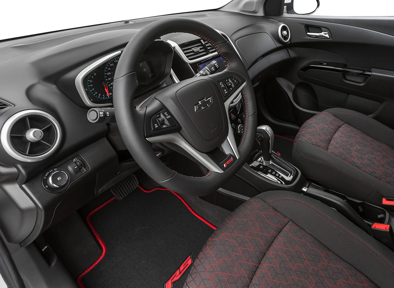 2020 Chevrolet Sonic: Steering wheel | CarMax