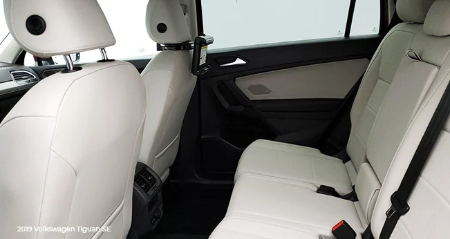 2019 Volkswagen Tiguan: Backseats | CarMax