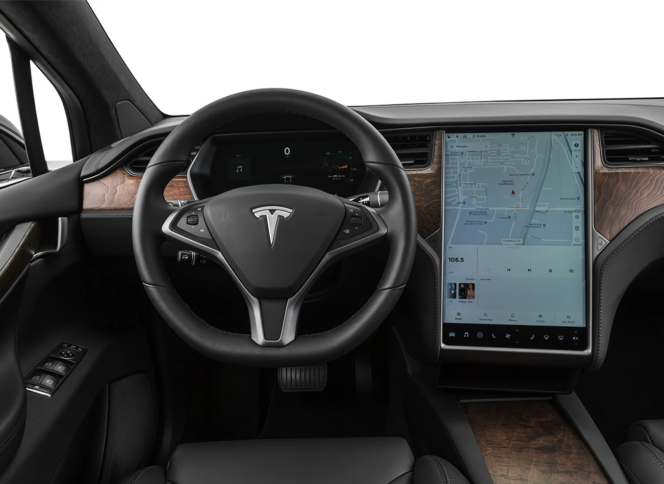 2020 Tesla Model X Review: Steering wheel and entertainment screen | CarMax