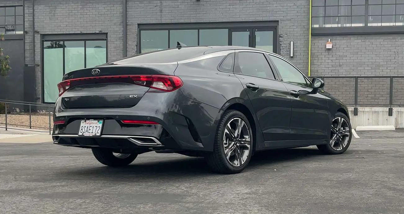 Ask the Experts: Kia K5 Review: Rear Exterior View | CarMax
