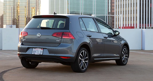 Ask the Expert: Mini Cooper vs. Volkswagen Golf Review: To Drive #2 | CarMax