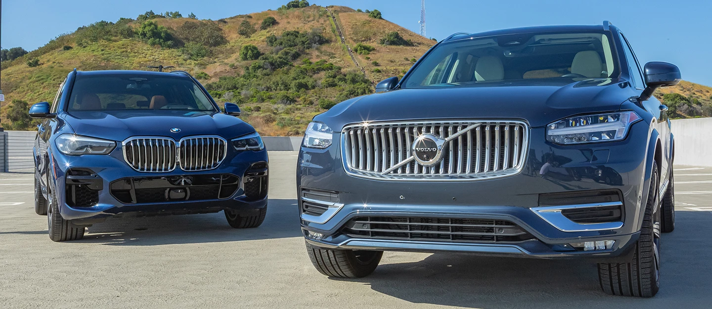BMW X5 side by side Volvo XC90