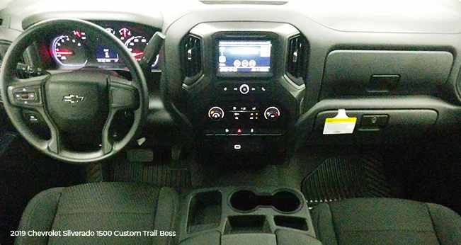 Chevrolet Silverado Review: Tech Dash | CarMax