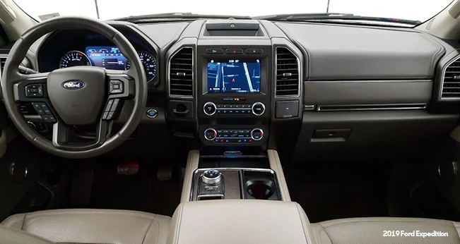 Ford Expedition: Tech Dash | CarMax