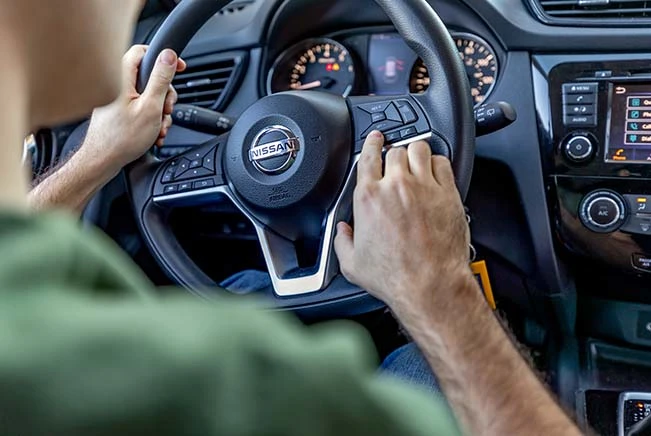 How to Test Drive a Car: Steering wheel | CarMax