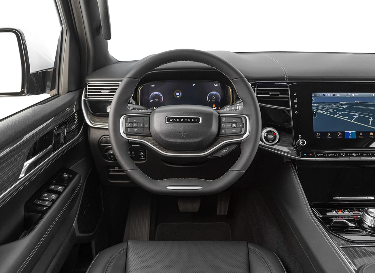 2022 Jeep Wagoneer: Steering wheel and drivers seat