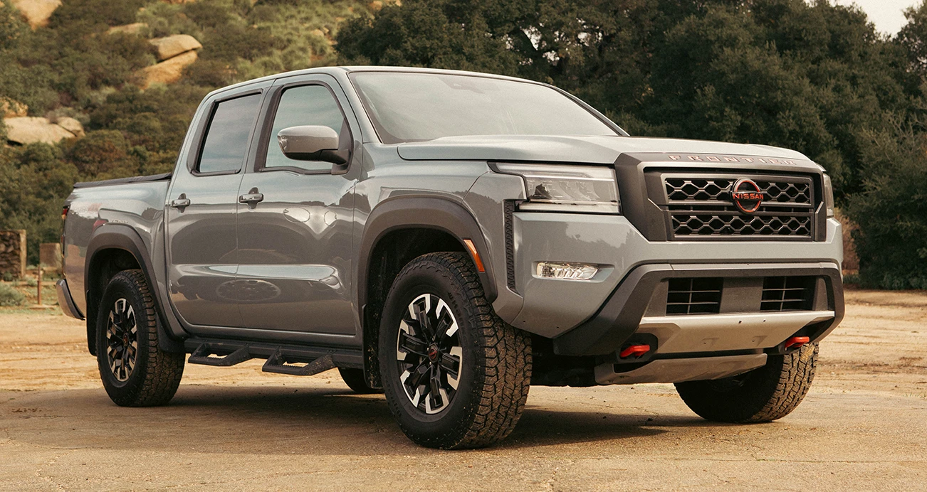 Gray Nissan Frontier side exterior