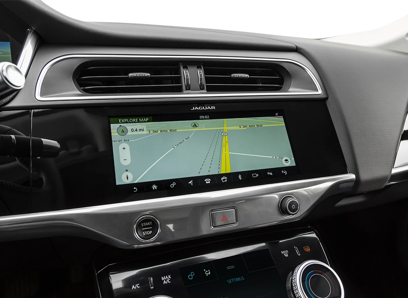 2019 Jaguar I-Pace: Infotainment system | CarMax