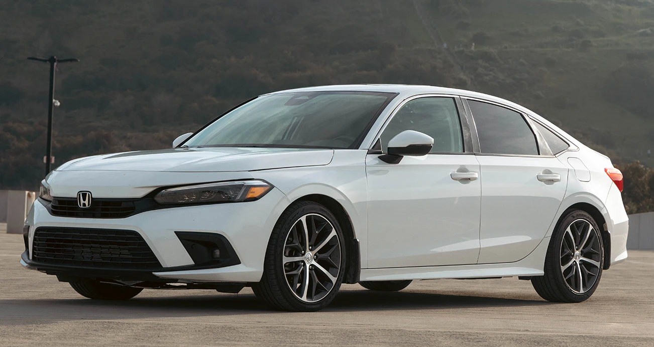 Honda Civic side exterior