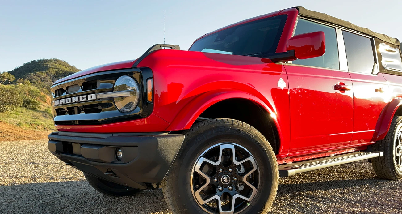 Ask the Experts: Should I Buy a Ford Bronco? Close shot of tires | CarMax