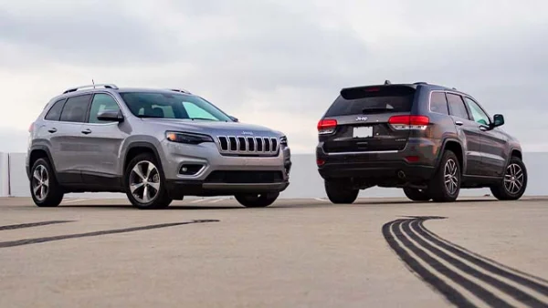 Ask the Expert: Jeep Cherokee vs. Grand Cherokee: Abstract | CarMax