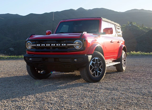 Ask the Experts: Should I Buy a Ford Bronco?: Abstract | CarMax