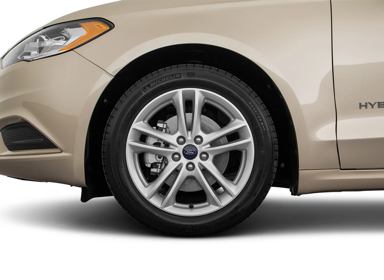 2018 Ford Fusion Hybrid: Wheels | CarMax