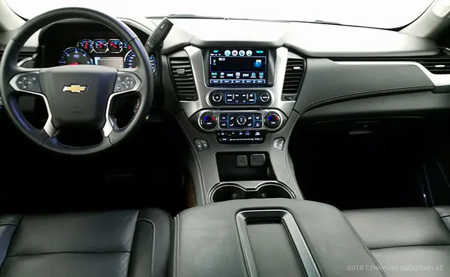 Chevrolet Suburban: Dashboard | CarMax