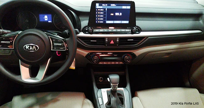 2019 Kia Forte Review: Tech Dash | CarMax