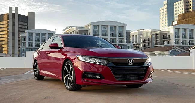 Ask the Expert: Best Midsize Sedans: Honda Accord | CarMax