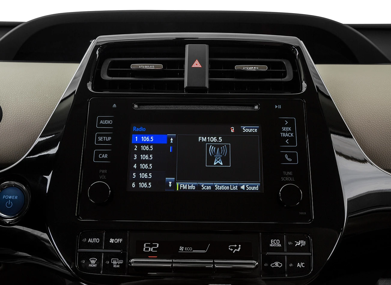 2017 Toyota Prius Review: Entertainment display screen | CarMax