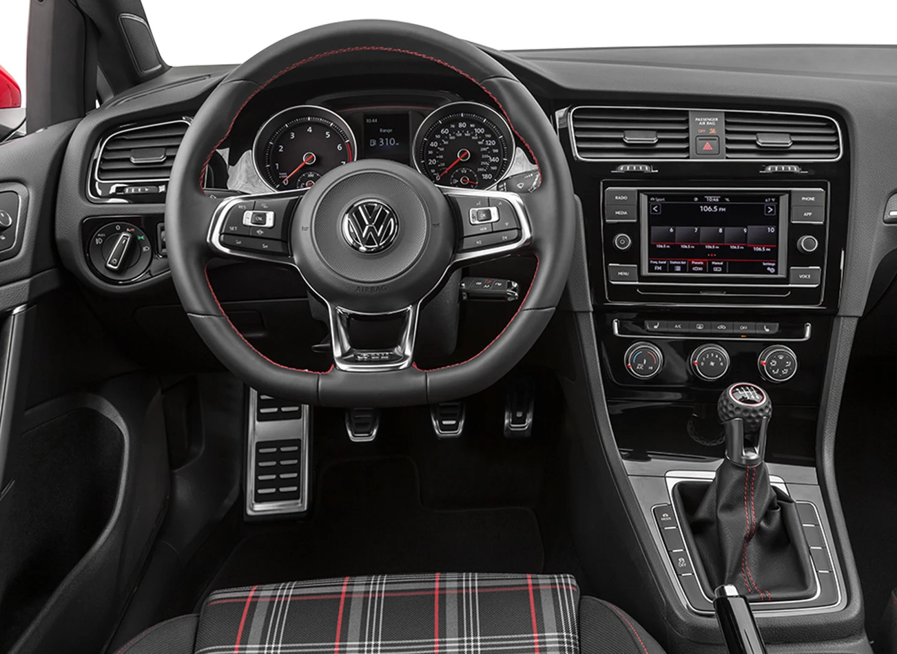2020 Volkswagen Golf: Dashboard | CarMax