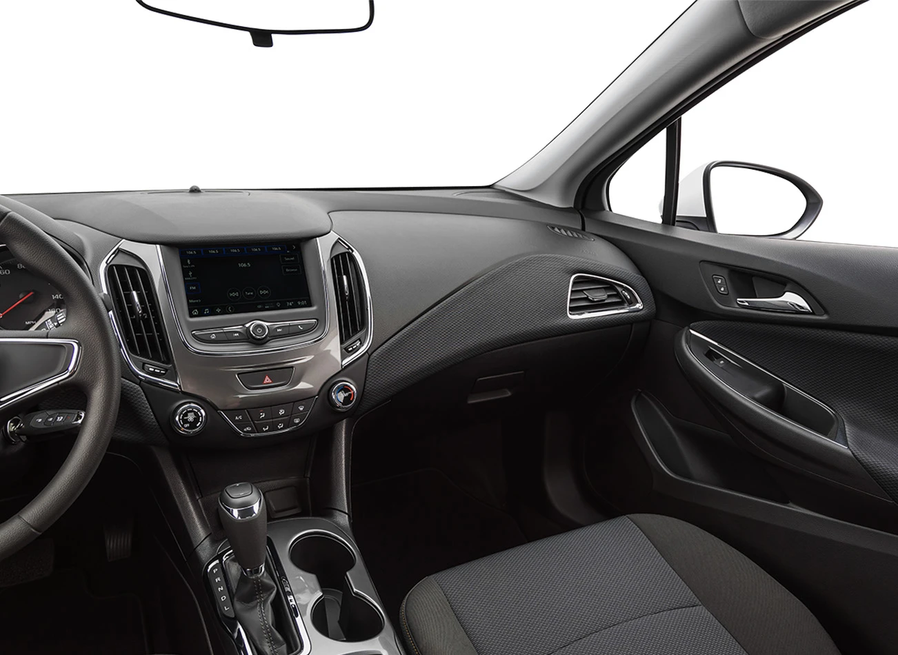 2019 Chevrolet Cruze Review: Front seats | CarMax