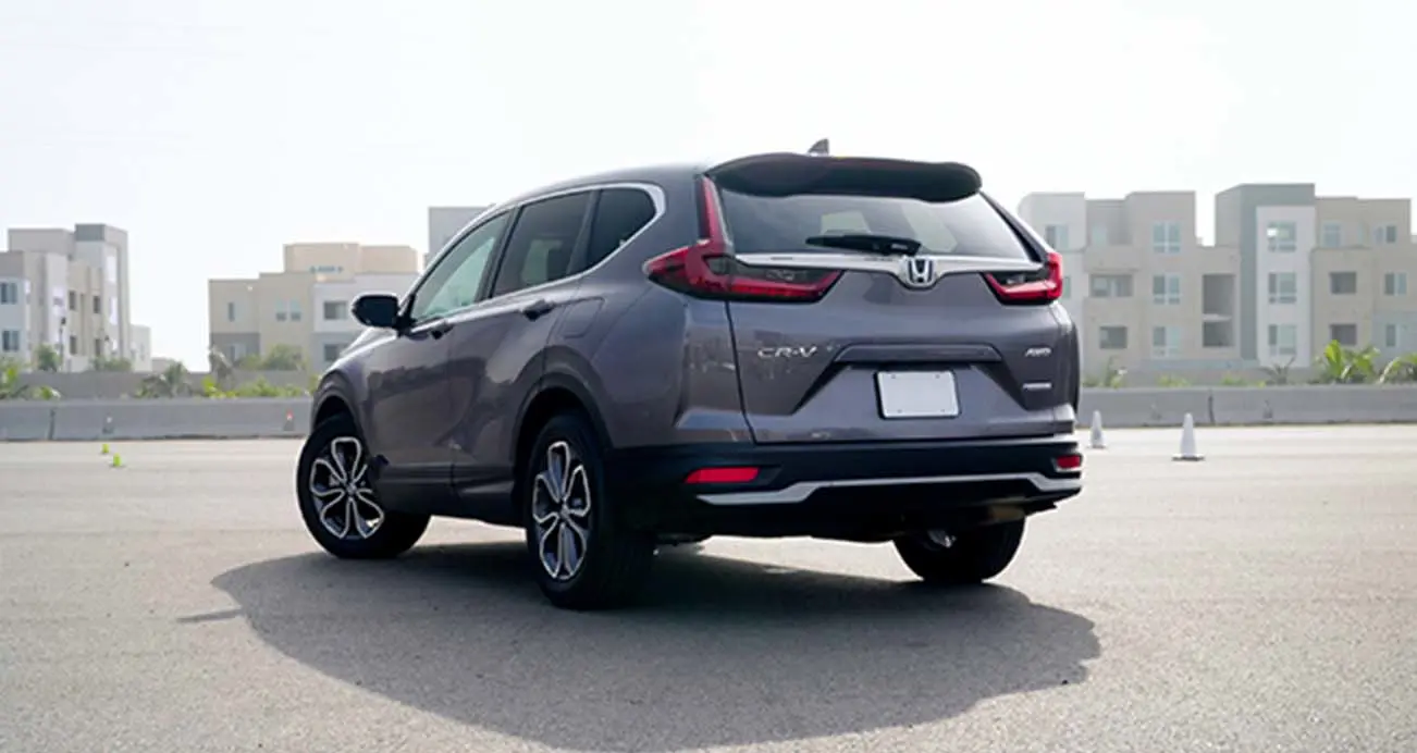 2021 Honda CR-V Hybrid Review: Exterior Rear View | CarMax