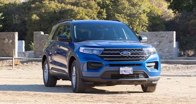 Jeep Grand Cherokee vs. Ford Explorer: Explorer Exterior | CarMax