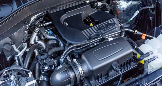 Jeep Grand Cherokee vs. Ford Explorer: Explorer Engine | CarMax