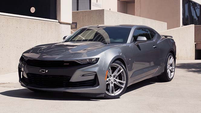 Ask the Experts: Chevrolet Camaro Review: Abstract | CarMax