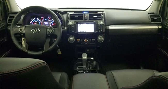 2019 Toyota 4Runner Review: Dashboard | CarMax