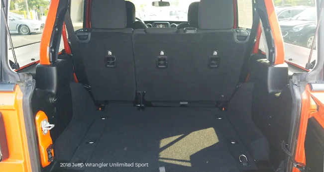 2020 Jeep Wrangler: Trunk Cargo | CarMax