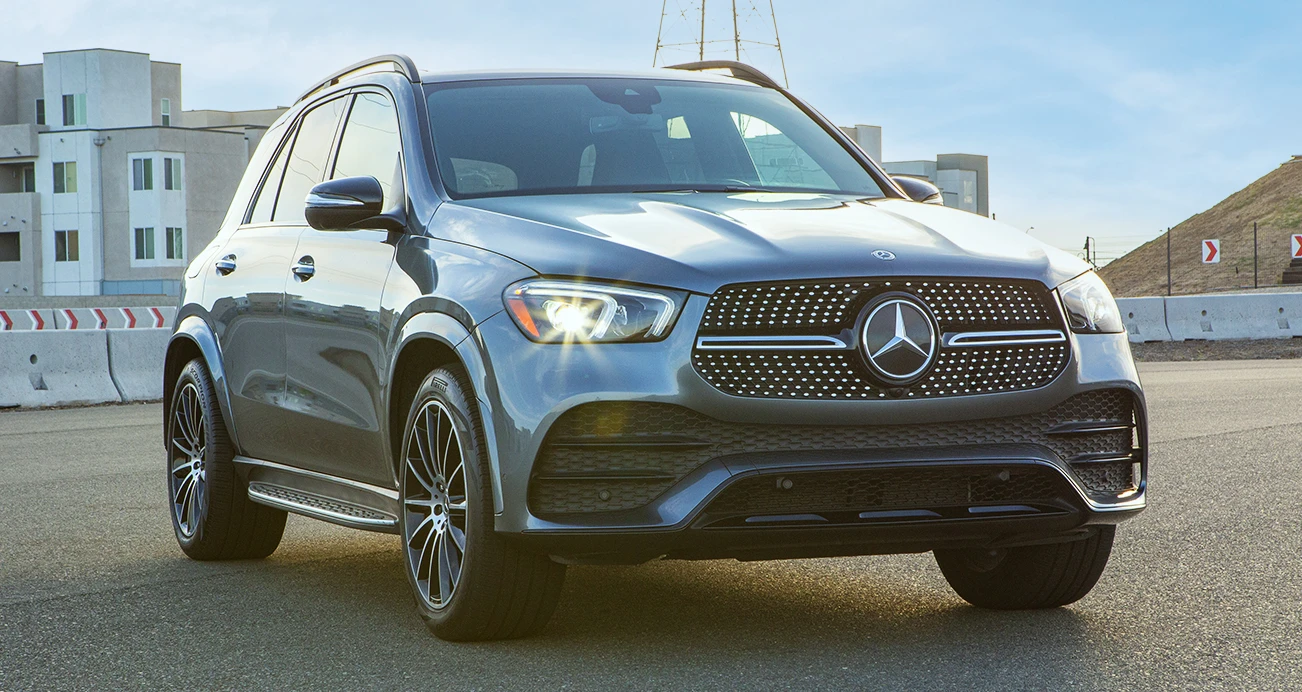 Mercedes-Benz GLE350 exterior shown