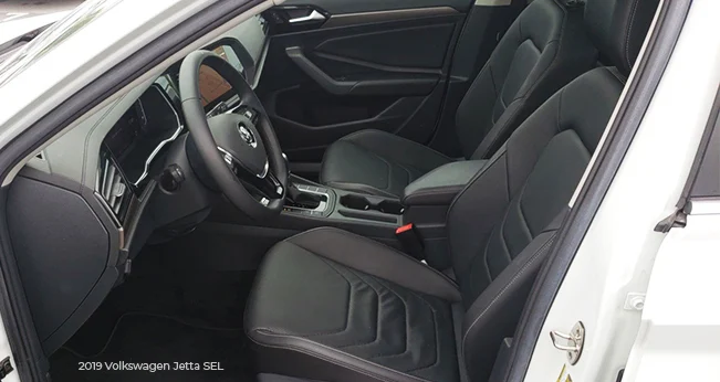 Volkswagen Jetta Review: Frontseat | CarMax