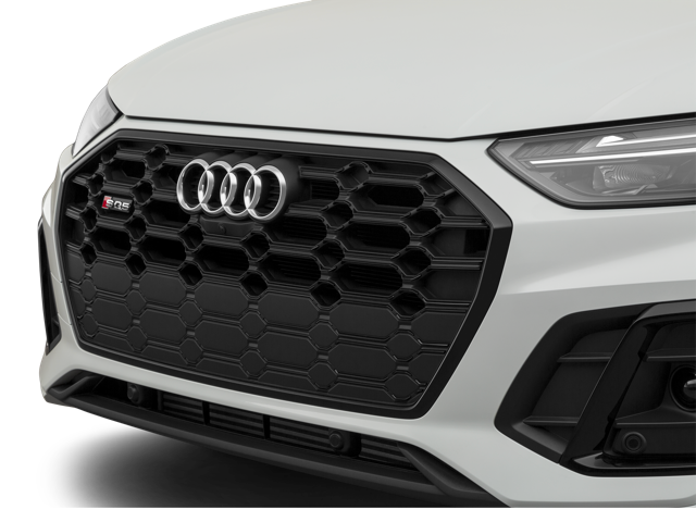 Audi SQ5 Premium Plus 3.0 TFSI front grill