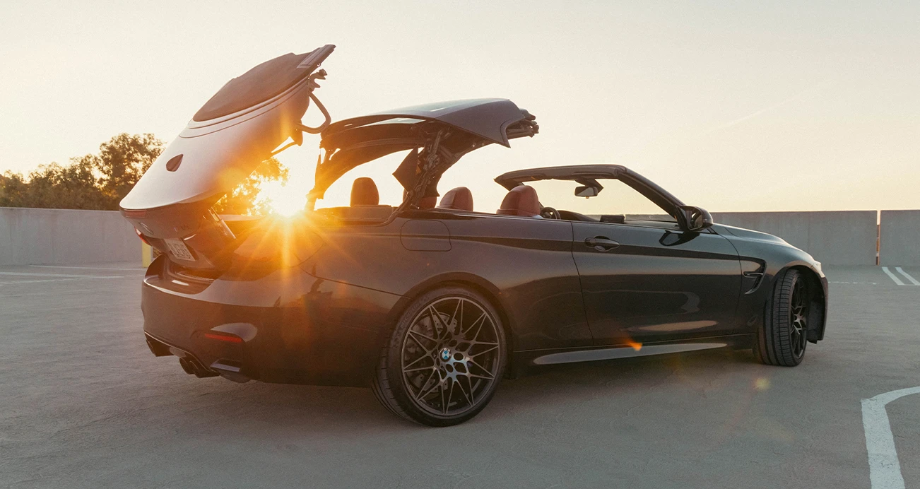 BMW M4 Hard top convertible opening