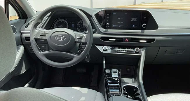 Ask the Expert: Best Midsize Sedans: Hyundai Sonata | CarMax