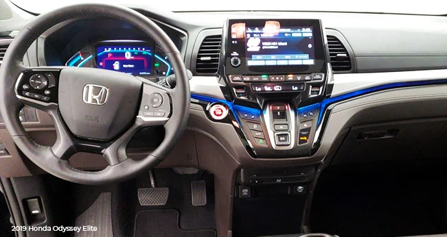 2019 Honda Odyssey: Tech Dash | CarMax