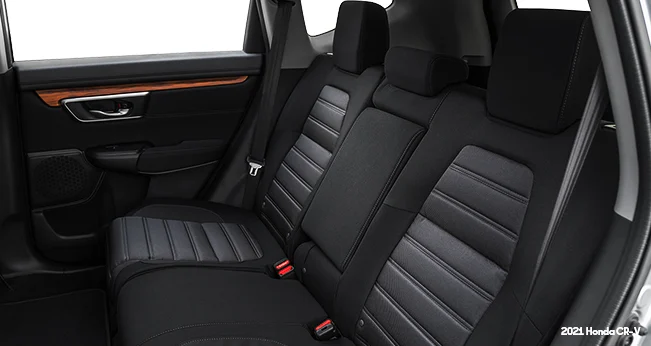 Honda CR-V Review: Backseats | CarMax