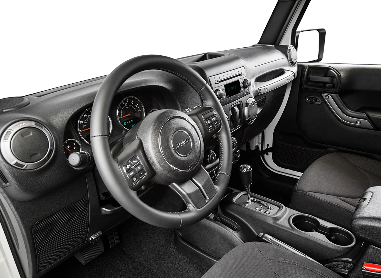 2015 Jeep Wrangler: Interior dashboard and steering wheel | CarMax