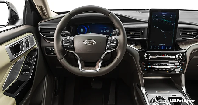 2021 Ford Explorer Review: Dashboard | CarMax