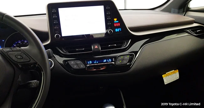 Toyota C-HR: Tech Dash | CarMax