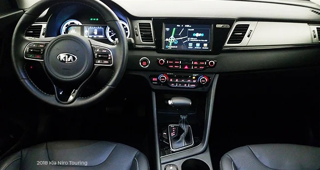 Kia Niro: Tech Dash | CarMax