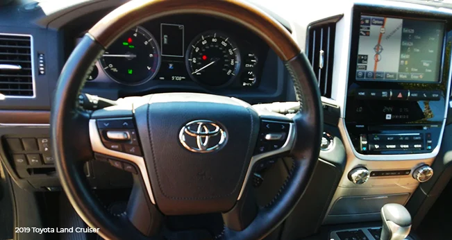 Toyota Land Cruiser: Tech Dash | CarMax