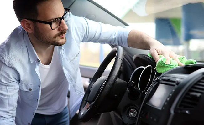 Spring Clean Your Car Like a Pro: #6 Dashboard | CarMax
