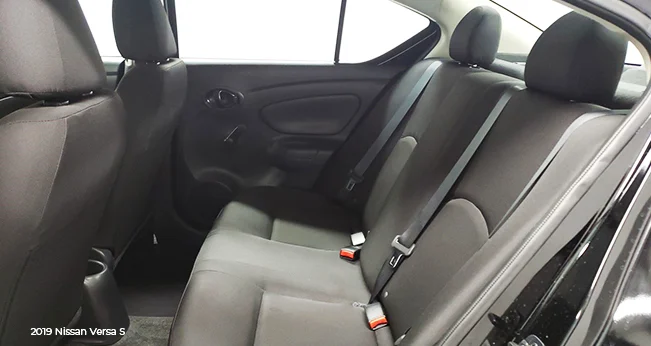 2019 Nissan Versa Review: Backseats | CarMax