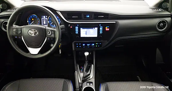 2019 Toyota Corolla review, photos & specs | CarMax