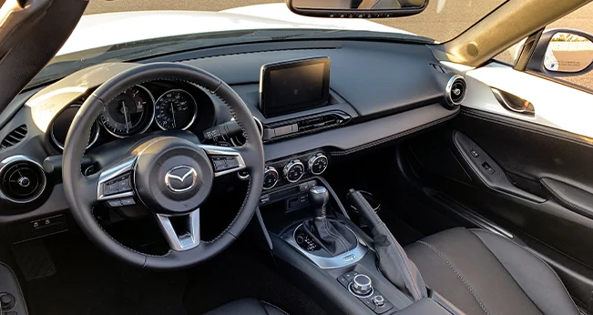 Ask the Experts: Should You Buy a Mazda MX-5 Miata?: Tech | CarMax