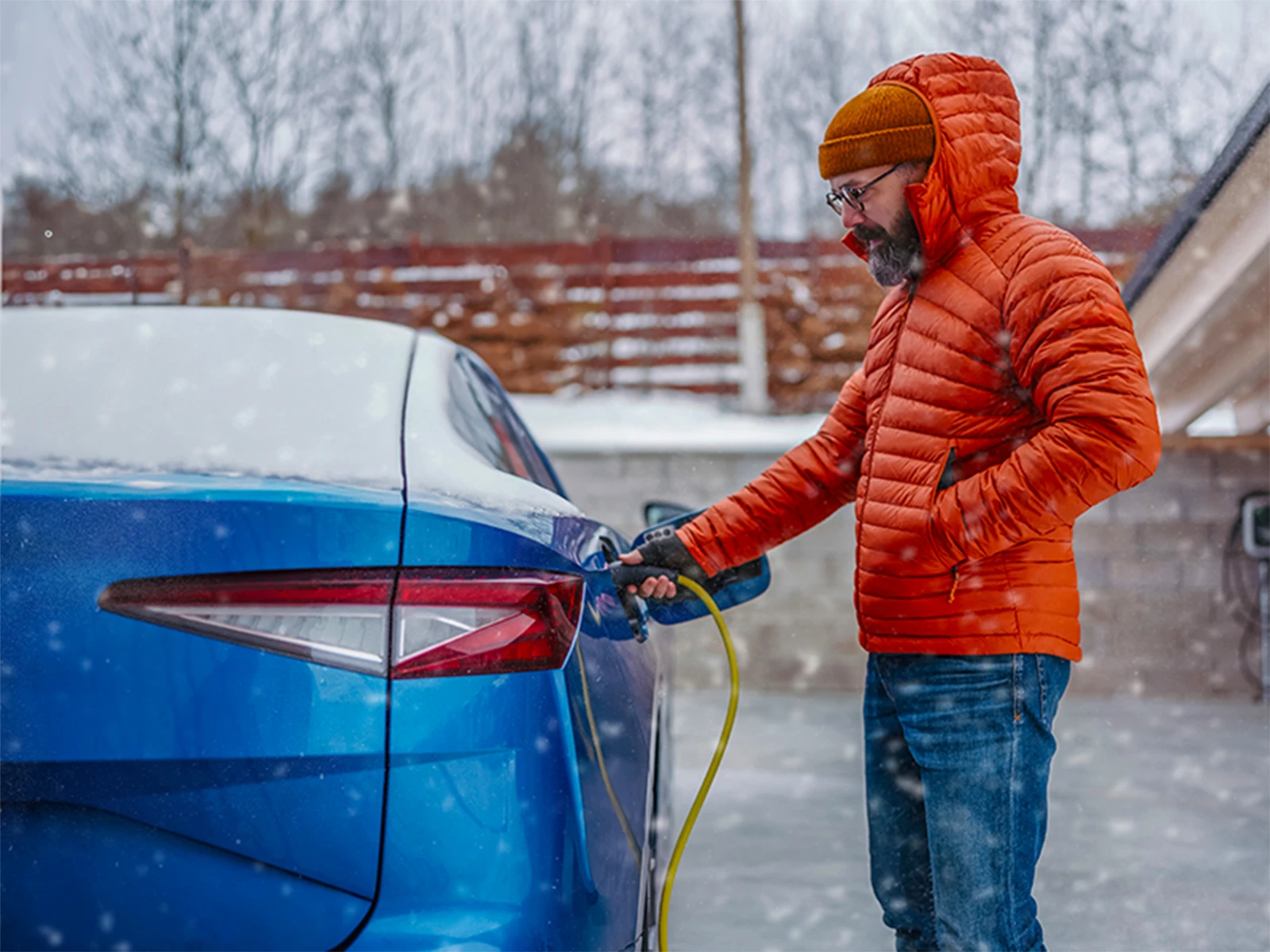 How to Maximize Your EV's Range in Cold Weather: Hero_Abstract | CarMax