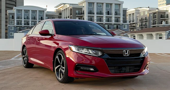 Ask the Expert: Should You Buy a Honda Accord or Toyota Camry?: Honda Options | CarMax